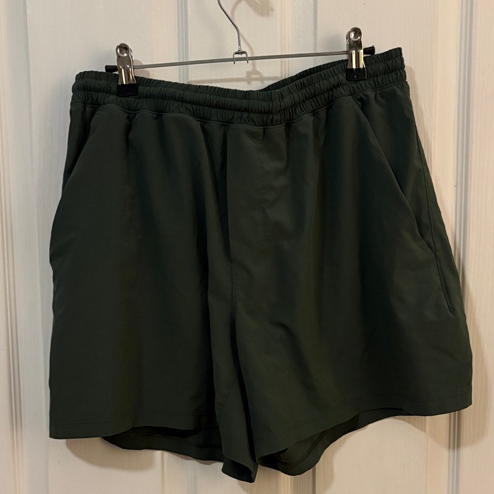 Lululemon 5 inch shorts